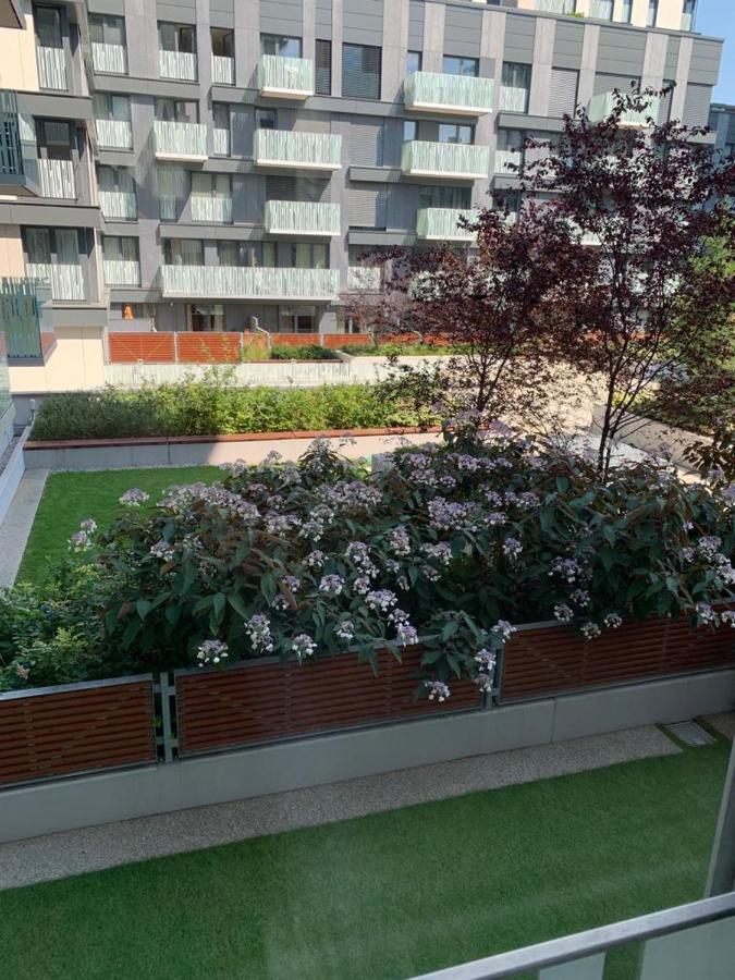 Residence Garden Tower - 8 Min Do Centra, Garaz Praga Esterno foto