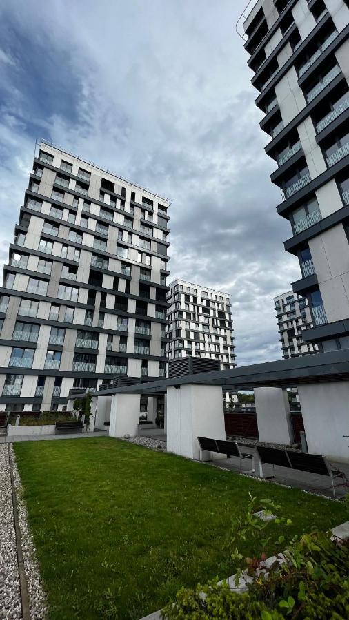 Residence Garden Tower - 8 Min Do Centra, Garaz Praga Esterno foto